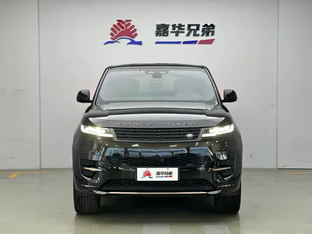 Land Rover Range Rover Sport — Фото автомобиля 3