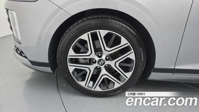 Hyundai Grandeur GN7 — Фото автомобиля 5