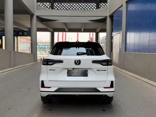 Changan CS55 Plus — Фото автомобиля 5