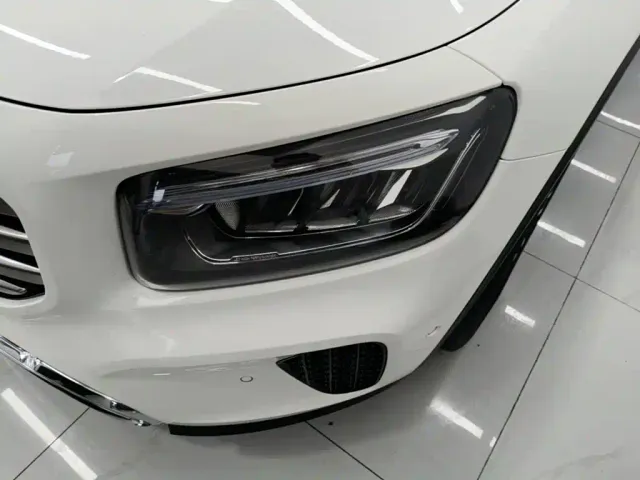 Mercedes-Benz GLB-Class — Фото автомобиля 23