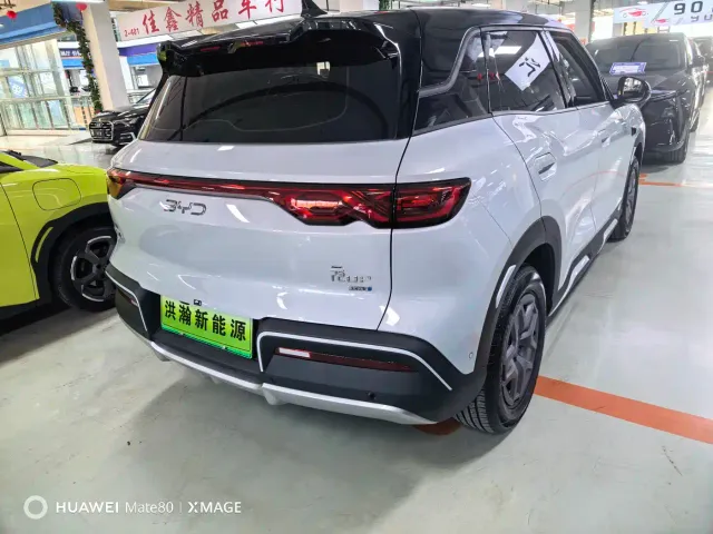 BYD Yuan UP — Фото автомобиля 4