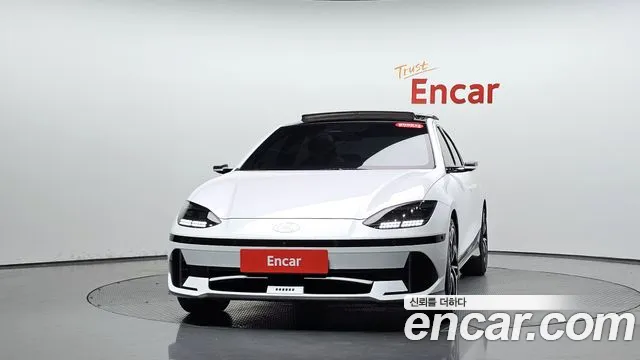 Hyundai Ioniq 6 — Фото автомобиля 2