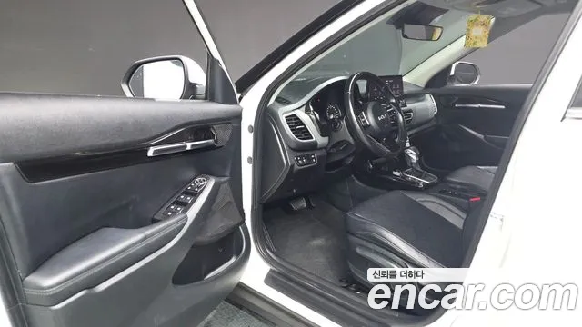 Kia Seltos Seltos Бензин 1.6 турбо 2WD — Фото автомобиля 10