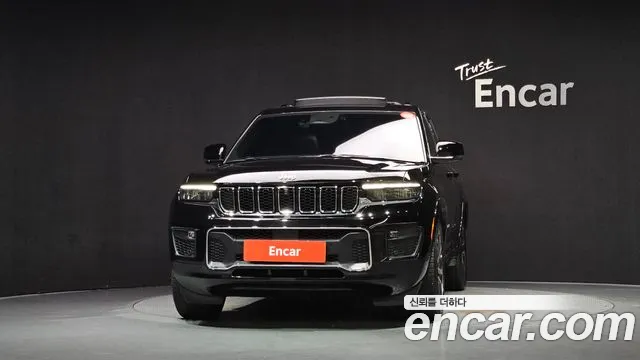 Jeep Cherokee — Фото автомобиля 3