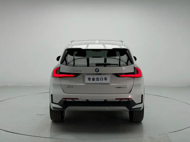 BMW X1 — Фото автомобиля 6