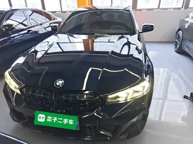 BMW 3 Series — Фото автомобиля 2