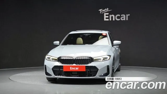 BMW 3-Series 3 серия (G20) 320i M Sport — Фото автомобиля 3