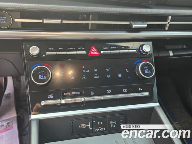 Hyundai Santafe Santa Fe (MX5) Бензин 2.5T 4WD — Фото автомобиля 12