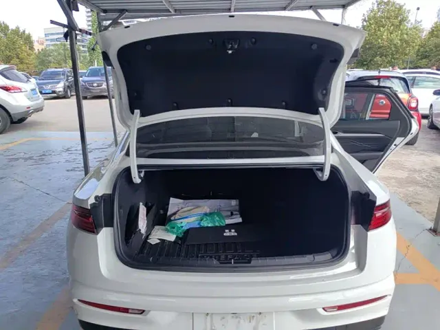 Geely Xingrui — Фото автомобиля 18