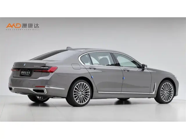 BMW 7 Series — Фото автомобиля 3