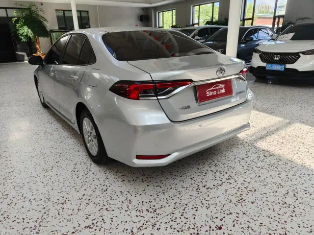 Toyota Corolla — Фото автомобиля 23