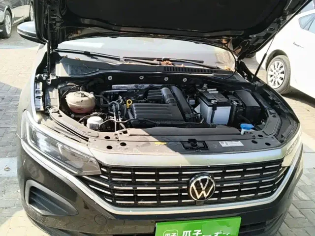 Volkswagen Passat — Фото автомобиля 19