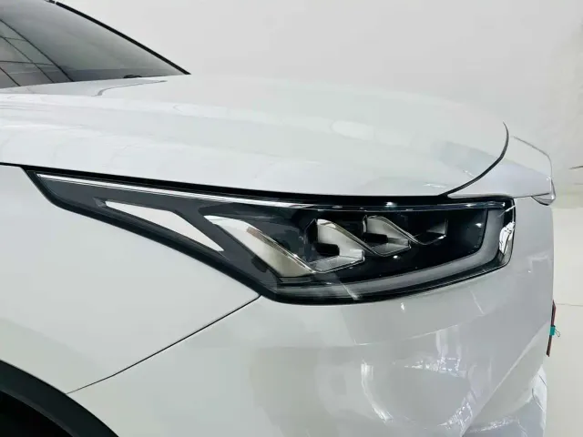 Toyota Highlander — Фото автомобиля 15