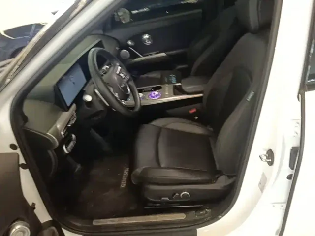 Genesis GV60 — Фото автомобиля 19