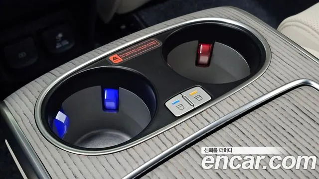 Genesis GV80 — Фото автомобиля 25