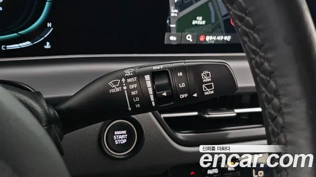 Kia Seltos New — Фото автомобиля 28