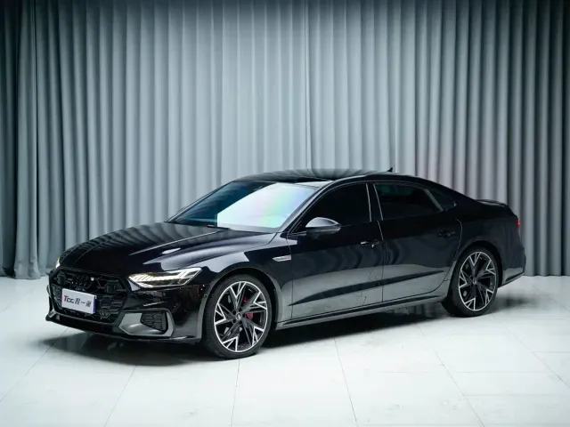Audi A7L — Фото автомобиля 3