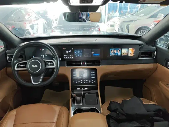Li Auto ONE — Фото автомобиля 9