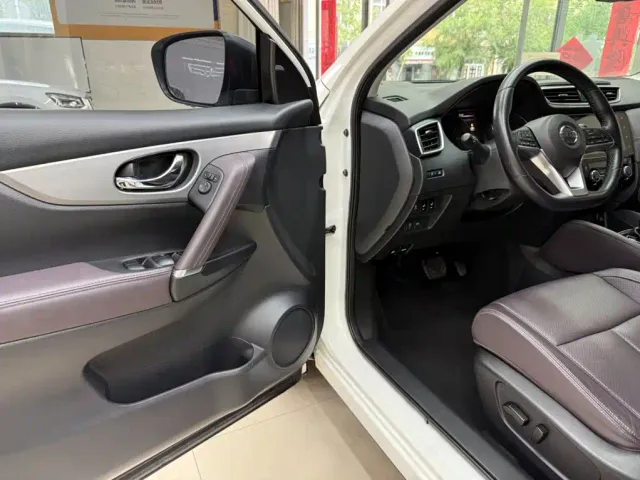 Nissan Qashqai — Фото автомобиля 8