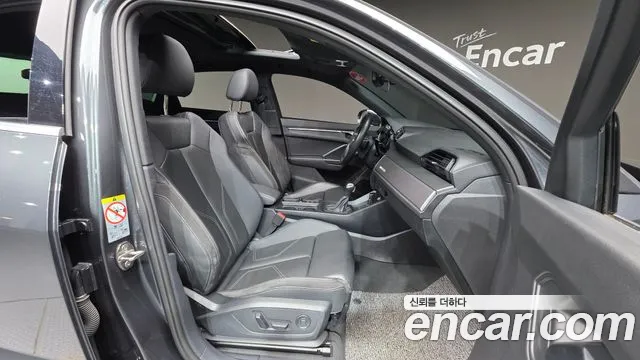 Audi Q3 35 TDI Premium Sportback — Фото автомобиля 9