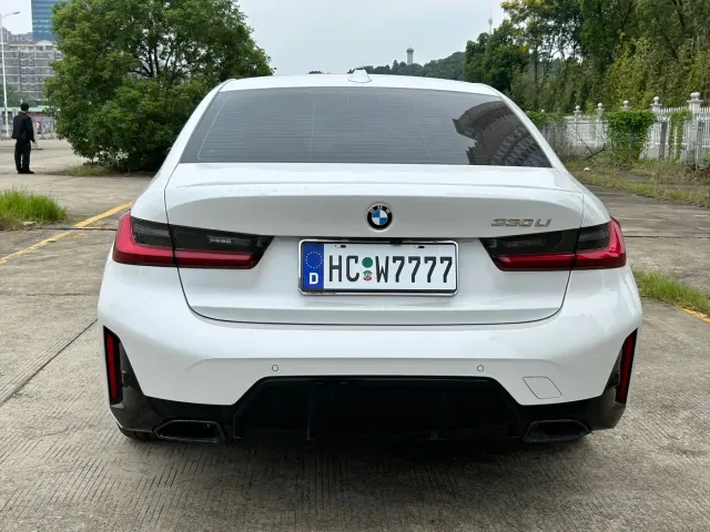 BMW 3 Series — Фото автомобиля 12