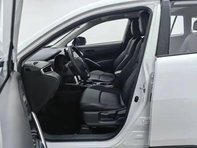 Toyota Frontlander — Фото автомобиля 10
