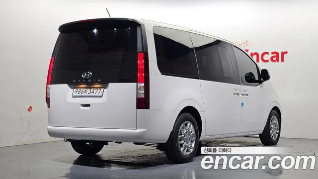 Hyundai Staria Staria L3.5 Карго 5 мест — Фото автомобиля 2