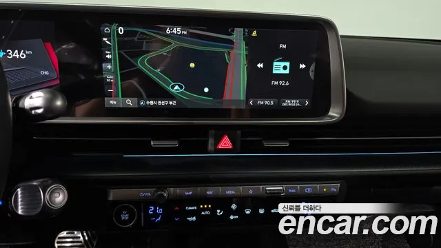Hyundai Ioniq 6 — Фото автомобиля 11
