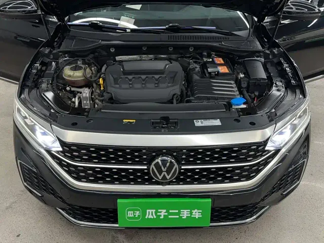 Volkswagen Passat — Фото автомобиля 20