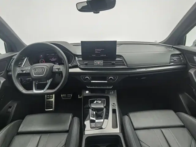 Audi Q5L — Фото автомобиля 5