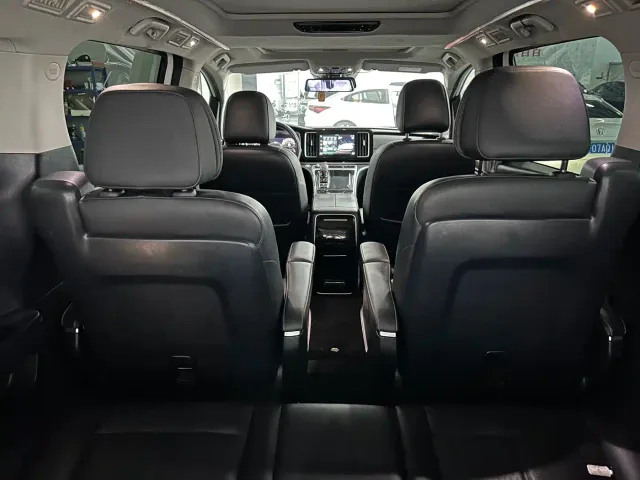 GAC Trumpchi M8 — Фото автомобиля 17