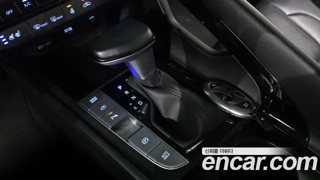 Hyundai Avante CN7 — Фото автомобиля 9