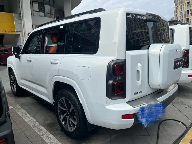 Haval H9 — Фото автомобиля 16