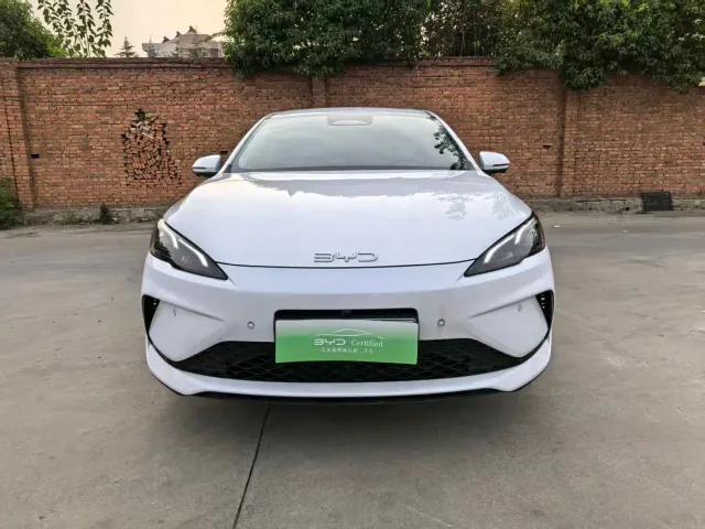 BYD Seal 05 DM-i — Фото автомобиля 7