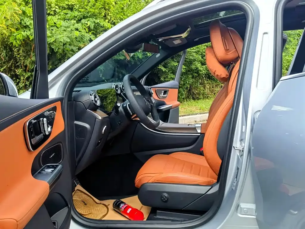 Mercedes-Benz Mercedes-Benz GLC 2025 GLC 300 L 4MATIC Dynamic 5-seater — Фото автомобиля 9