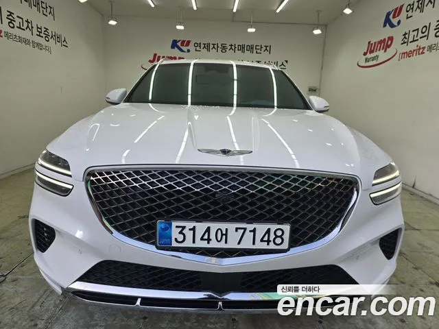 Genesis GV70 2.5T Бензин 2WD — Фото автомобиля 3
