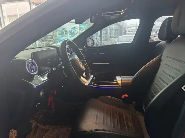 Mercedes-Benz C-Class — Фото автомобиля 5