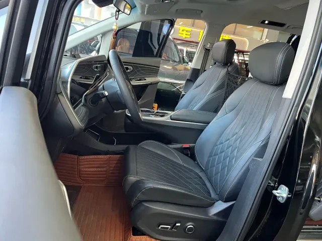 Maxus Dajia 9 — Фото автомобиля 9