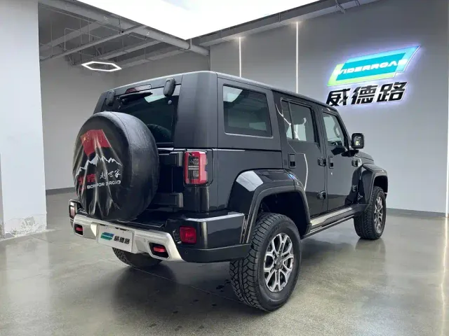 BAIC BJ40 — Фото автомобиля 7