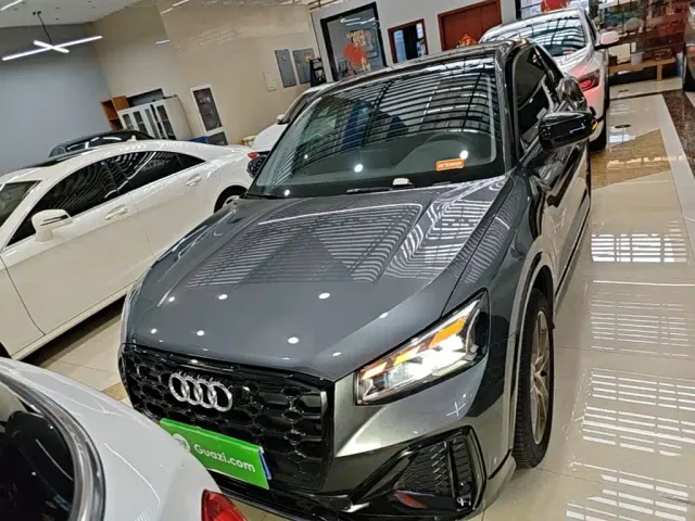 Audi Q2L — Фото автомобиля 2
