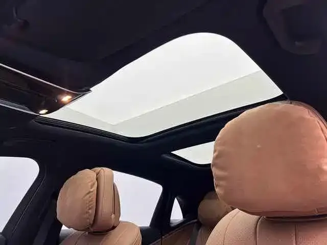 Mercedes-Benz E-Class — Фото автомобиля 6