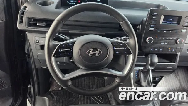 Hyundai Staria — Фото автомобиля 13