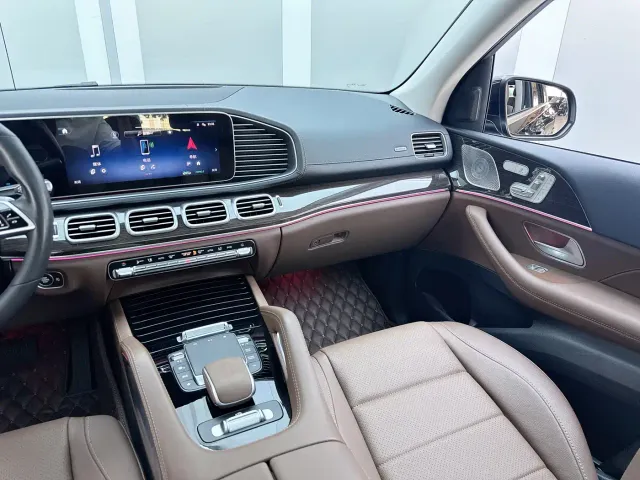 Mercedes-Benz GLE-Class — Фото автомобиля 4