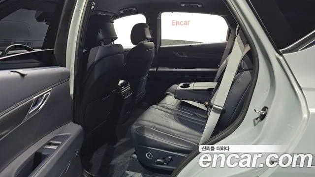 Genesis GV80 Coupe — Фото автомобиля 11
