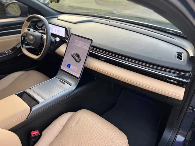 Geely Galaxy L6 — Фото автомобиля 12