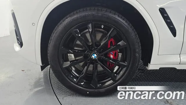 BMW X4 xDrive20i M Sport Pro Special Edition — Фото автомобиля 4