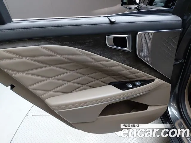 Kia K8 Signature — Фото автомобиля 24