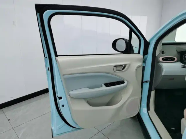 Leapmotor T03 — Фото автомобиля 7
