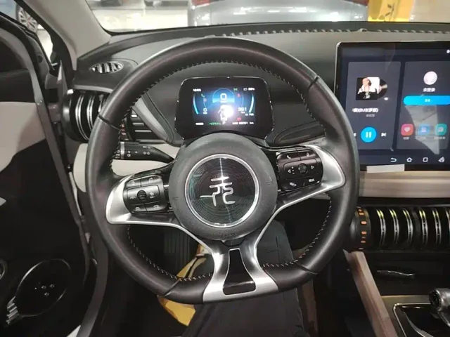 BYD Yuan PLUS — Фото автомобиля 10
