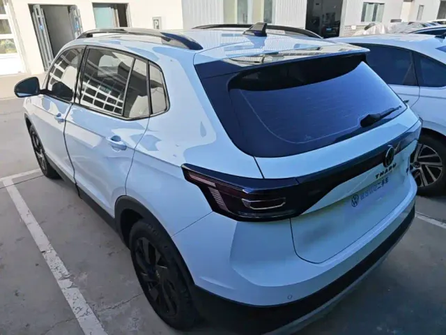 Volkswagen Tharu — Фото автомобиля 4